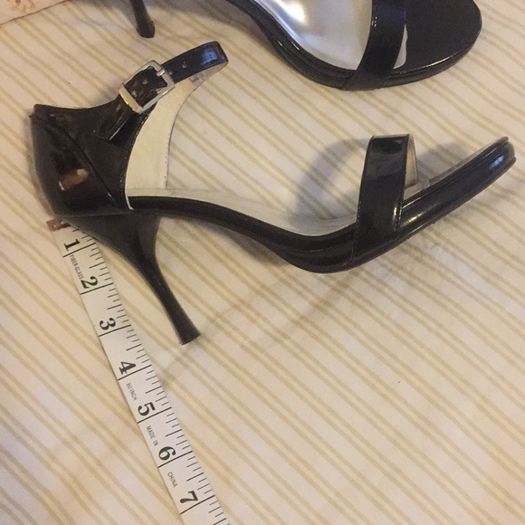 Black Patent Open Toe Heels - Picture 3 of 5
